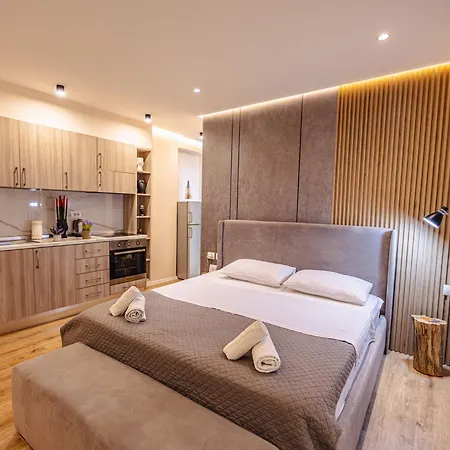 Apartment Center *